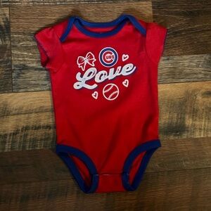 Baby Girls Chicago Cubs Bodysuit Size 3-6 Months